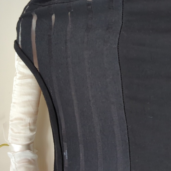 Black t-shirt with sheer top panel , Size 1X - Picture 2 of 5